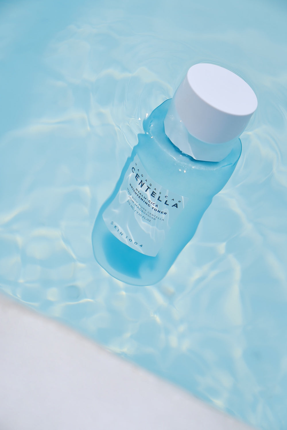 SKIN1004 Madagascar Centella Hyalu-Cica Brightening Toner 210ml